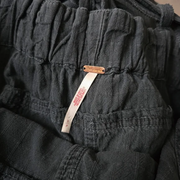 Free People Savannah Oversized Cotton Overalls Black - Picture 7 of 9